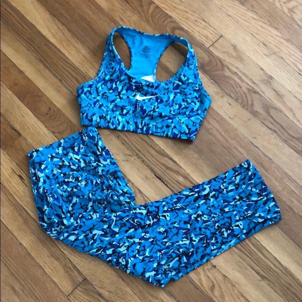 Matching Nike pro set